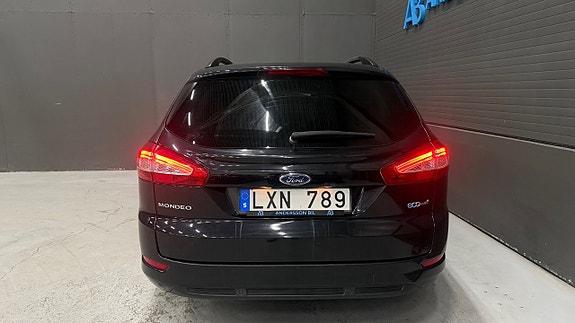Ford Mondeo 8 of 24