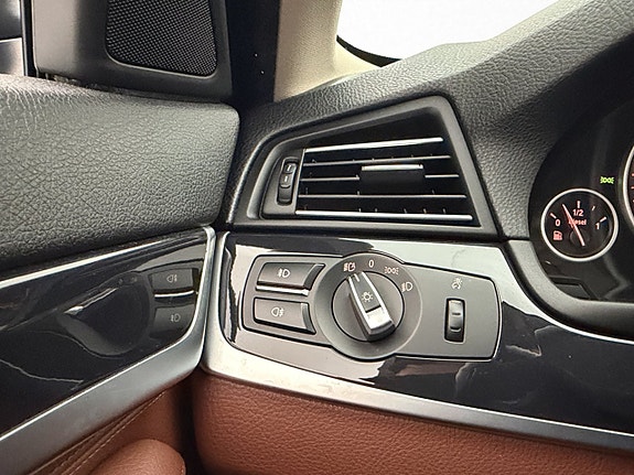 BMW 520 16 of 30