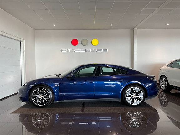 Porsche Taycan 2 of 5