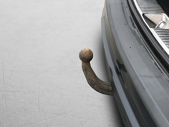 Mercedes-Benz C220 10 of 30