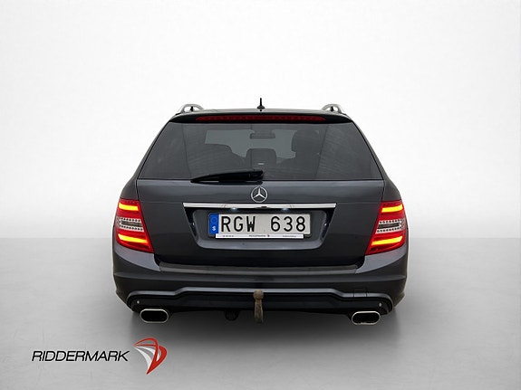 Mercedes-Benz C220 7 of 30