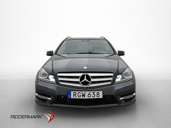 Mercedes-Benz C220 2 of 30