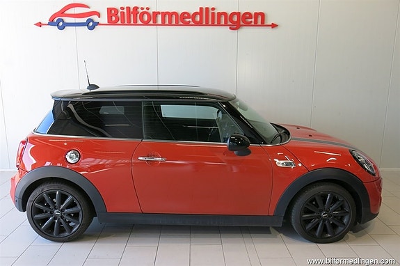MINI Cooper S 5 of 5