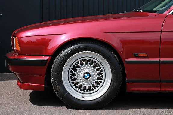 BMW 540i 5 of 5