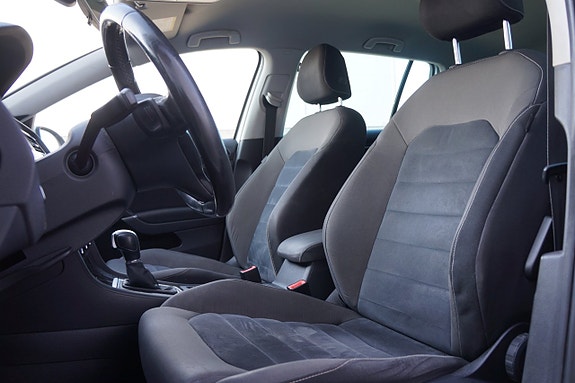 Volkswagen Golf VII 7 of 17