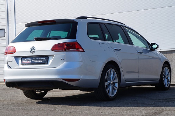 Volkswagen Golf VII 6 of 17
