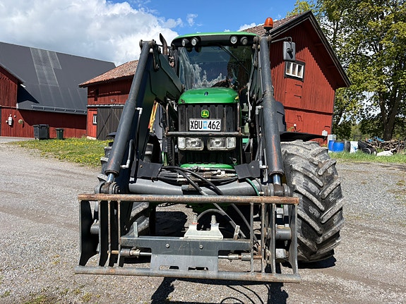John Deere 6820 3 of 5