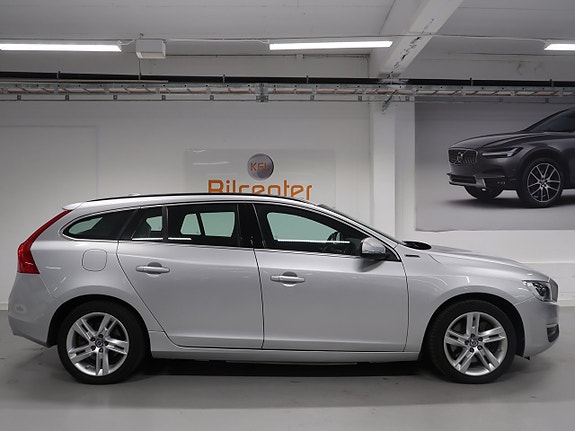 Volvo V60 5 of 5