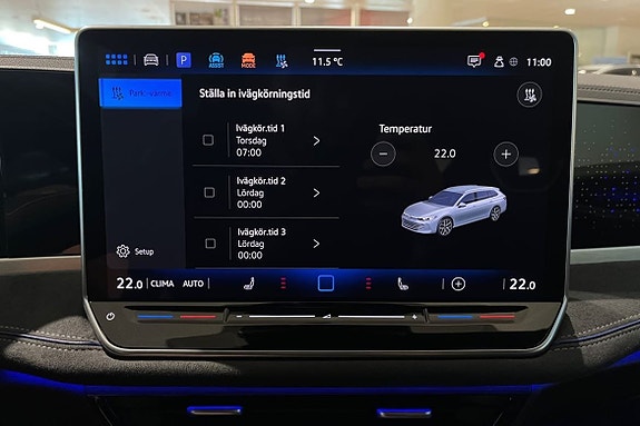 Volkswagen Passat 18 of 25