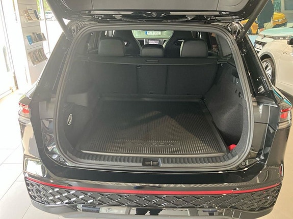 Volkswagen Tayron 12 of 12