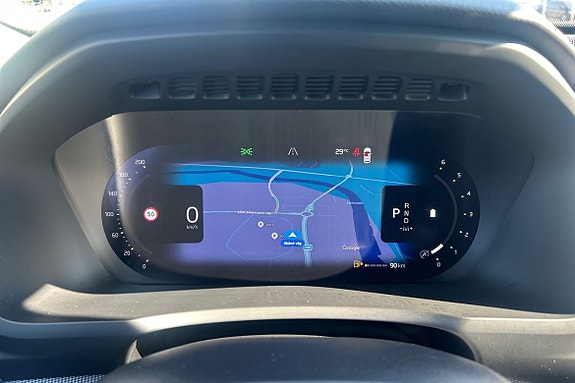 Volvo XC90 16 of 25