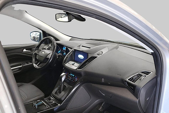 Ford Kuga 4 of 5