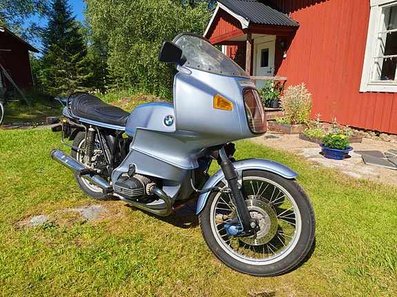 BMW R 100 RS 3 of 5