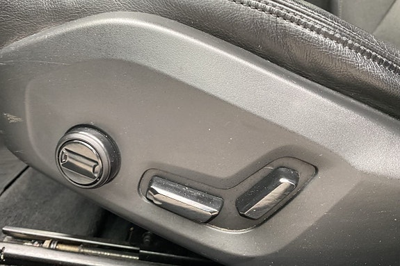 Volvo V60 17 of 23