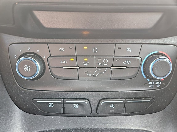 Ford Transit Connect 18 of 22