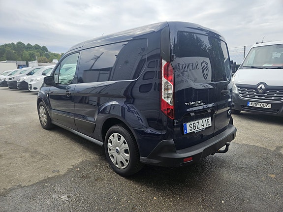 Ford Transit Connect 9 of 22