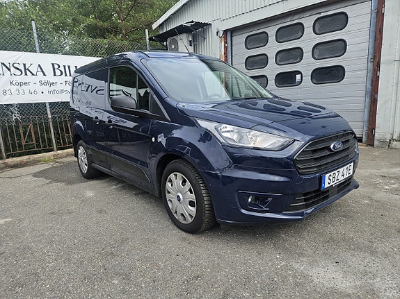 Ford Transit Connect 3 of 22