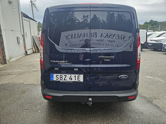Ford Transit Connect 8 of 22