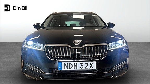 Skoda Superb 4 of 12