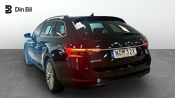 Skoda Superb 3 of 12