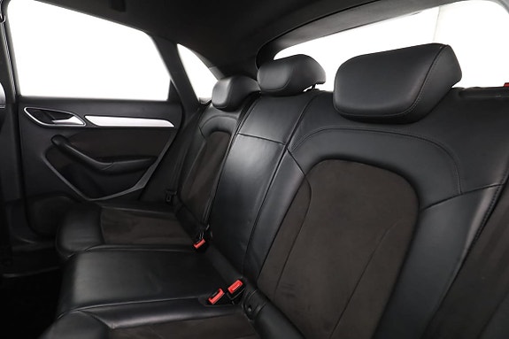Audi Q3 15 of 30