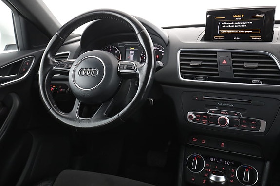 Audi Q3 14 of 30