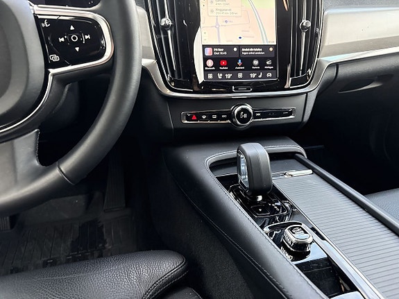 Volvo V90 Cross Country 17 of 18