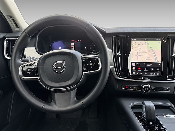 Volvo V90 Cross Country 16 of 18