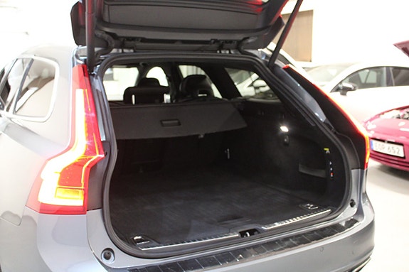 Volvo V90 7 of 14