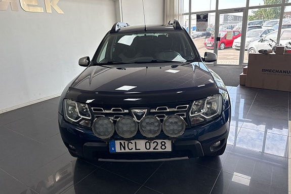 Dacia Duster 2 of 5