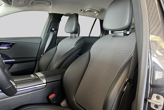 Mercedes-Benz C300 20 of 20