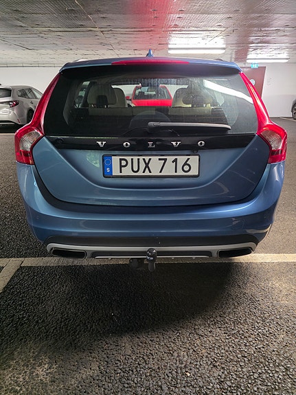 Volvo V60 4 of 5