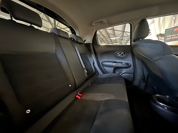 Nissan Juke 18 of 23