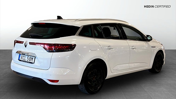 Renault Megane 2 of 9