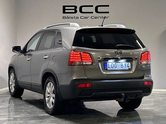 Kia Sorento 6 of 24