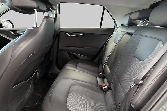 Kia Niro 9 of 19