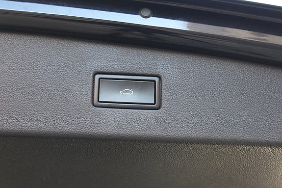 Volkswagen Tiguan Allspace 22 of 30