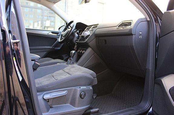 Volkswagen Tiguan Allspace 26 of 30