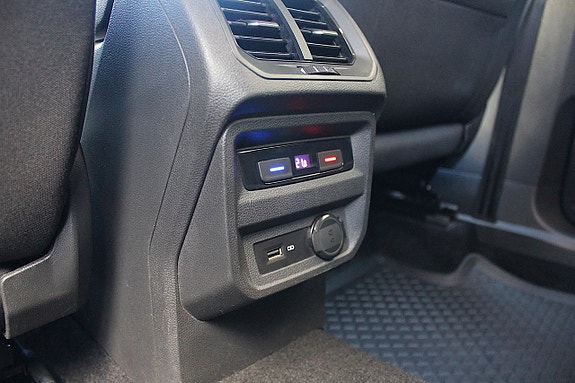 Volkswagen Tiguan Allspace 25 of 30