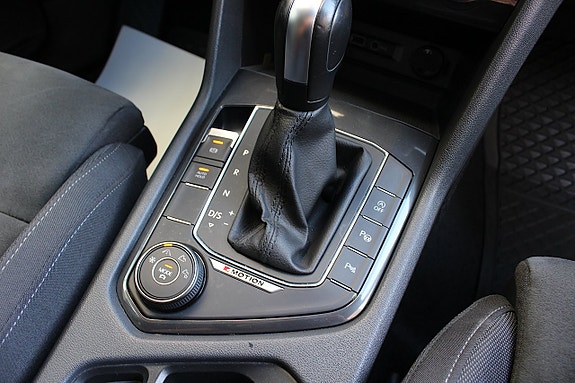 Volkswagen Tiguan Allspace 28 of 30