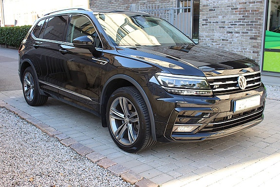 Volkswagen Tiguan Allspace 12 of 30