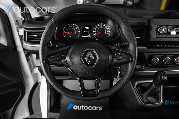 Renault Trafic 17 of 30