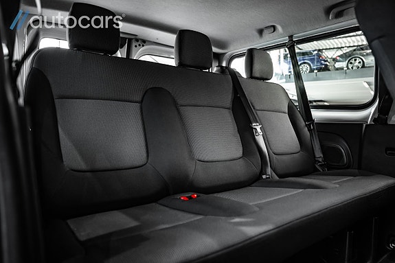 Renault Trafic 28 of 30