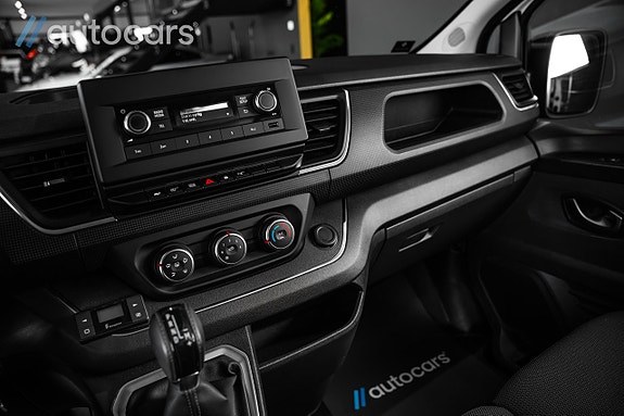 Renault Trafic 25 of 30