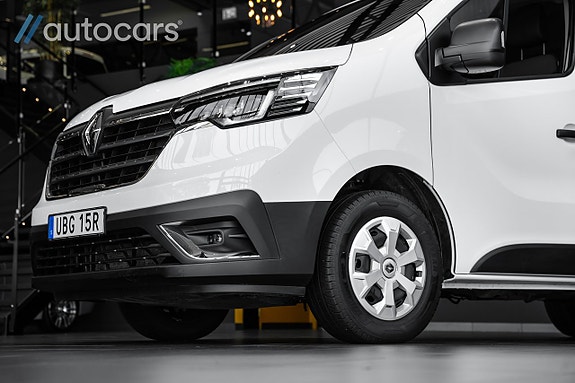 Renault Trafic 8 of 30