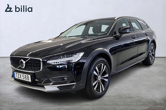 Volvo V90 Cross Country 2 of 30