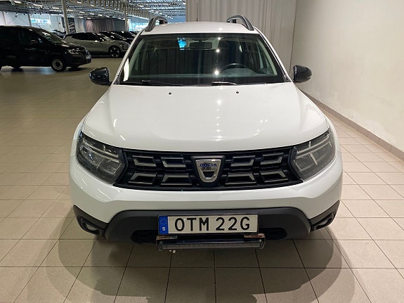 Dacia Duster 2 of 5