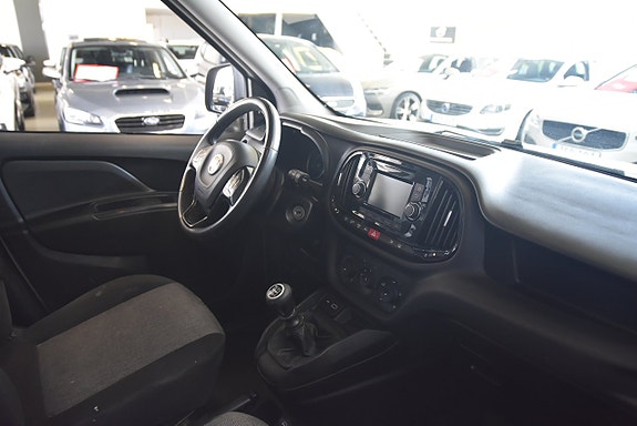 Fiat Doblo 9 of 13