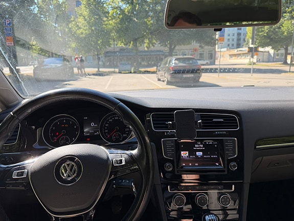 Volkswagen Golf VII 4 of 5