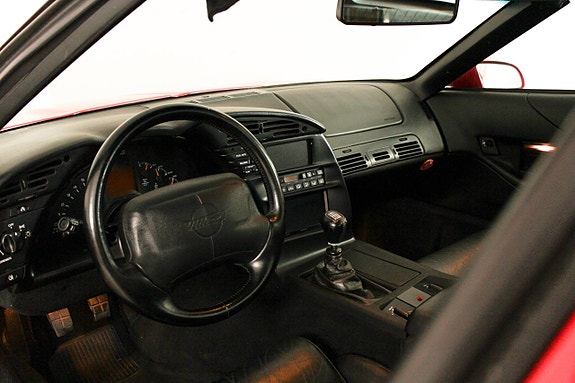 Chevrolet Corvette 16 of 22